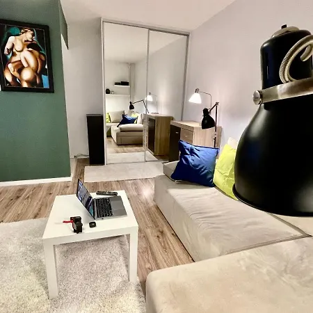 Metro Fast Wifi Tv'70 Netflix Hbo Appletv *