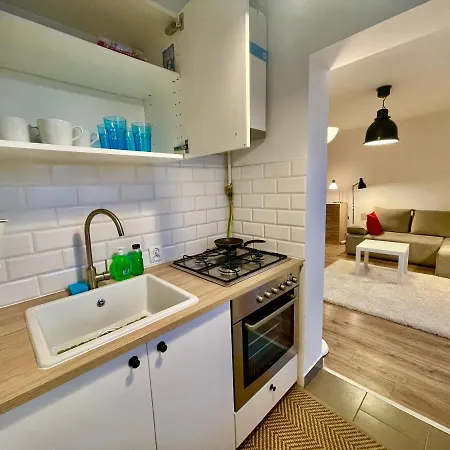 Apartamento Metro Fast Wifi Tv'70 Netflix Hbo Appletv Varsovia