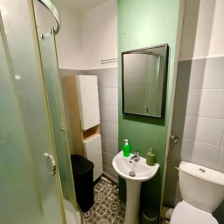 Metro Fast Wifi Tv'70 Netflix Hbo Appletv Apartmán Varšava