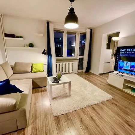 Metro Fast Wifi Tv'70 Netflix Hbo Appletv Varšava