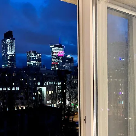 Metro Fast Wifi Tv'70 Netflix Hbo Appletv Apartamento Varsóvia