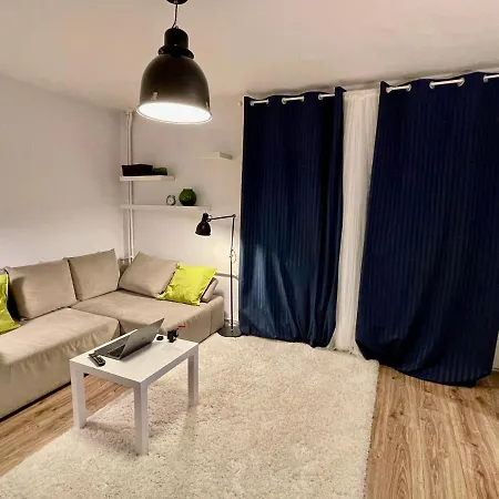 Apartament Metro Fast Wifi Tv'70 Netflix Hbo Appletv *