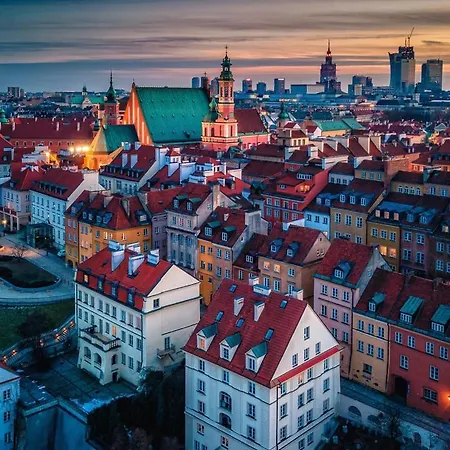 Metro Fast Wifi Tv'70 Netflix Hbo Appletv 华沙