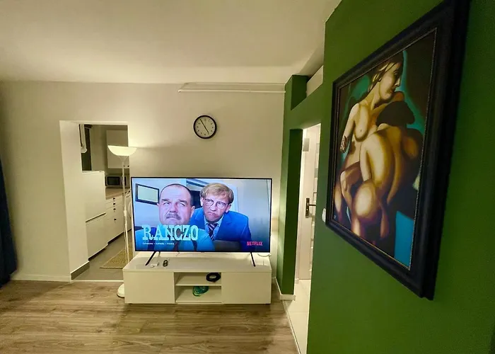Metro Fast Wifi Tv'70 Netflix Hbo Appletv Apartament