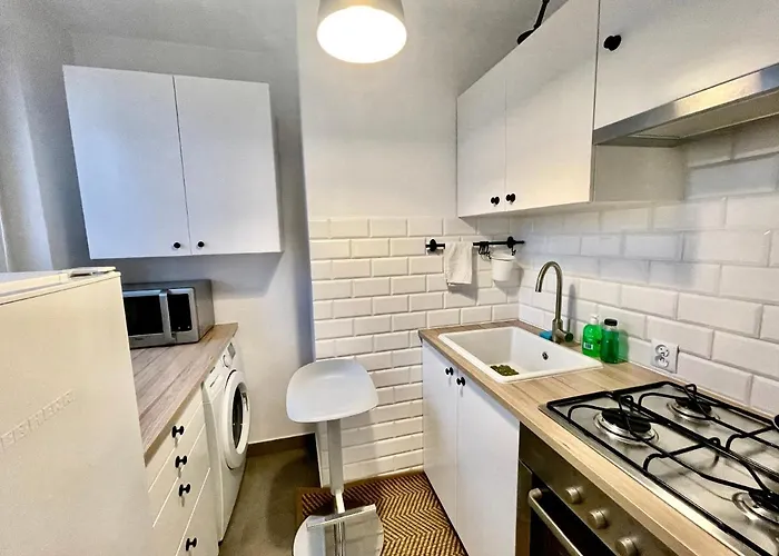 Apartament Metro Fast Wifi Tv'70 Netflix Hbo Appletv Warszawa