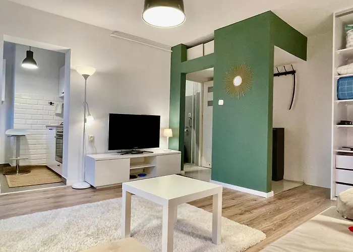 Metro Fast Wifi Tv'70 Netflix Hbo Appletv Apartament