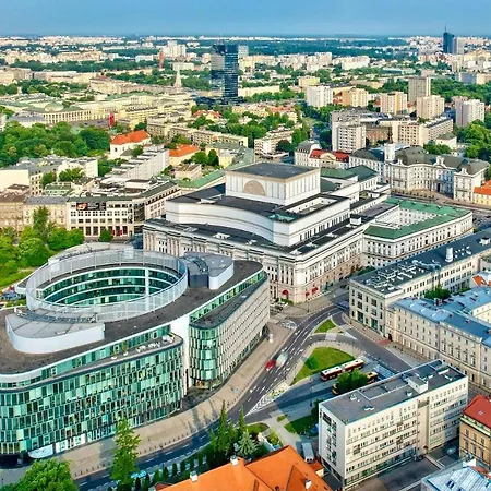 Metro Fast Wifi Tv'70 Netflix Hbo Appletv * Warsaw