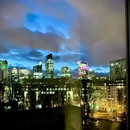 Apartment Metro Fast Wifi Tv'70 Netflix Hbo Appletv Warsaw