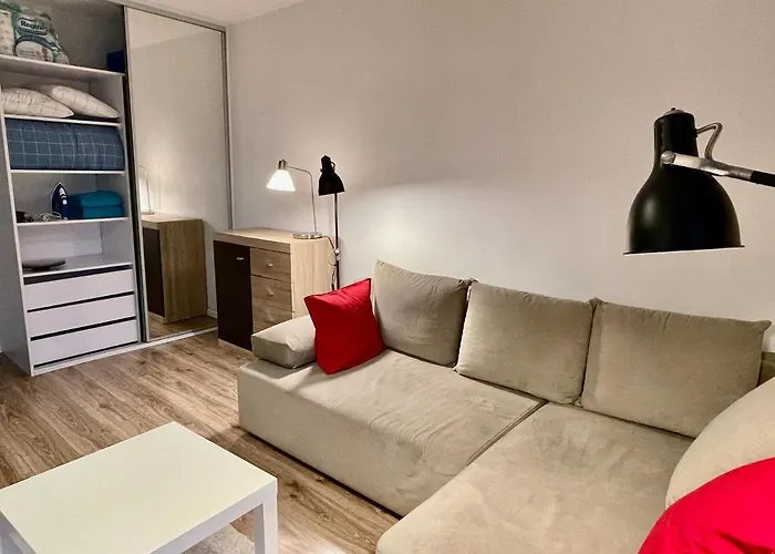 Metro Fast Wifi Tv'70 Netflix Hbo Appletv Apartment Warsaw